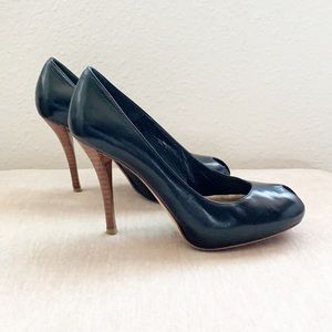 St. John Black Leather High Heel Peep Toe Platform